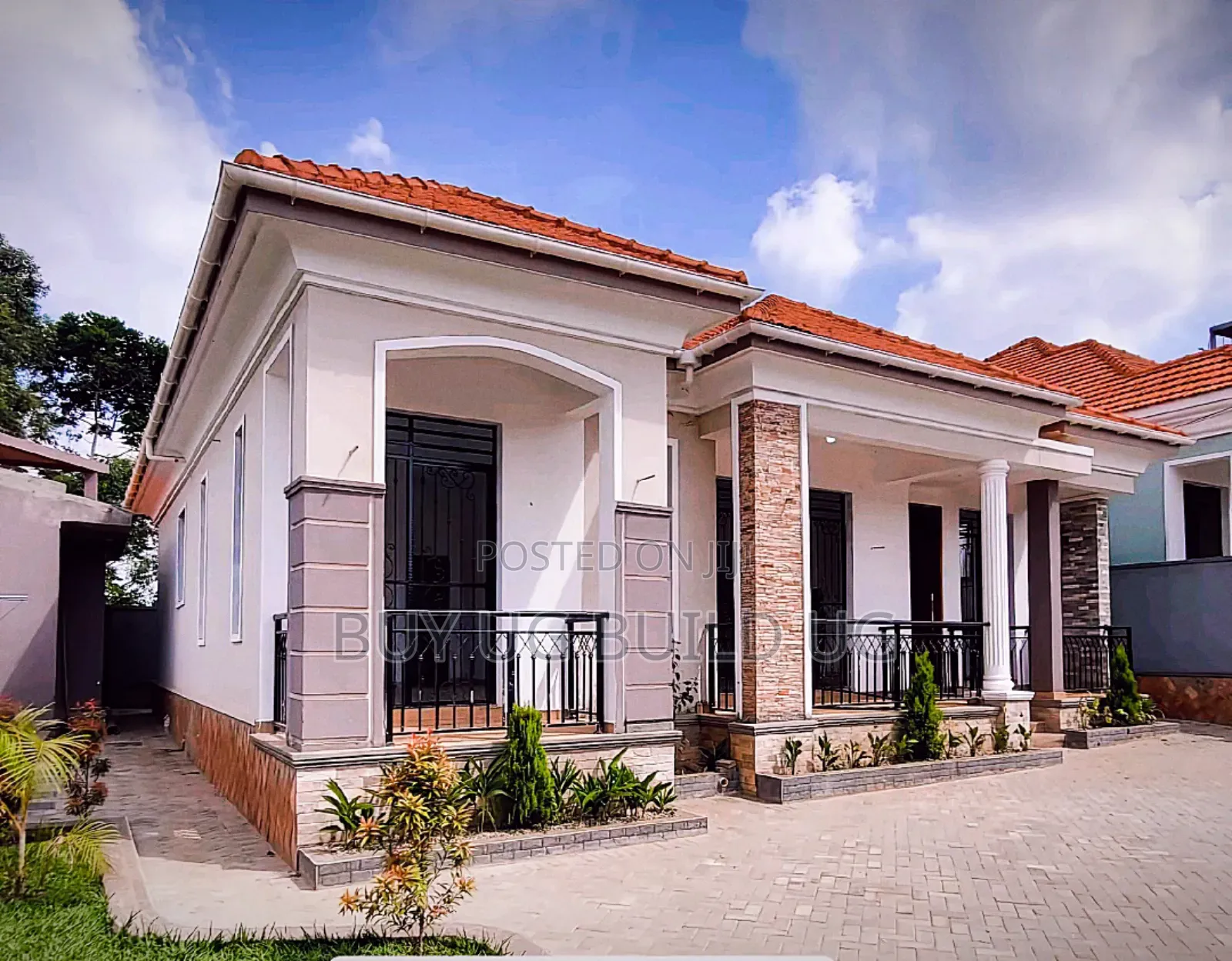 3bdrm Bungalow in Najjera, Central Division for sale in Central Division