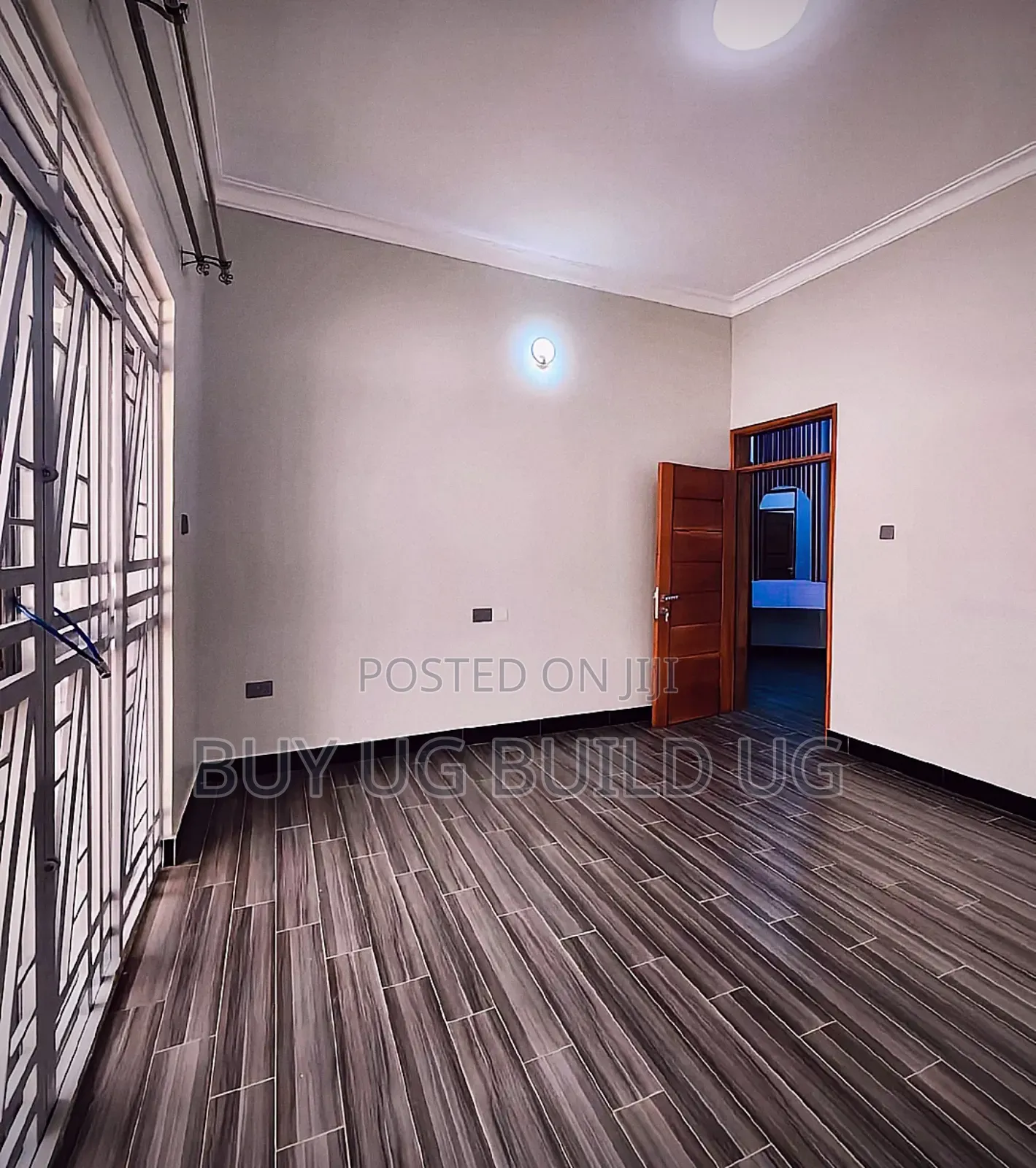 3bdrm Bungalow in Kitende Entebbe Road, Central Division for sale in Central Division