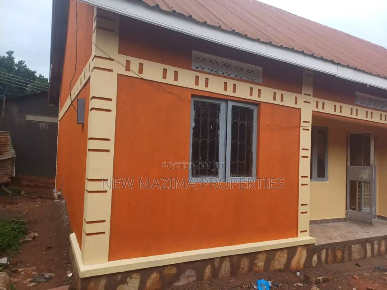 3bdrm House in Namasuba Town, Central Division for sale in Central Division