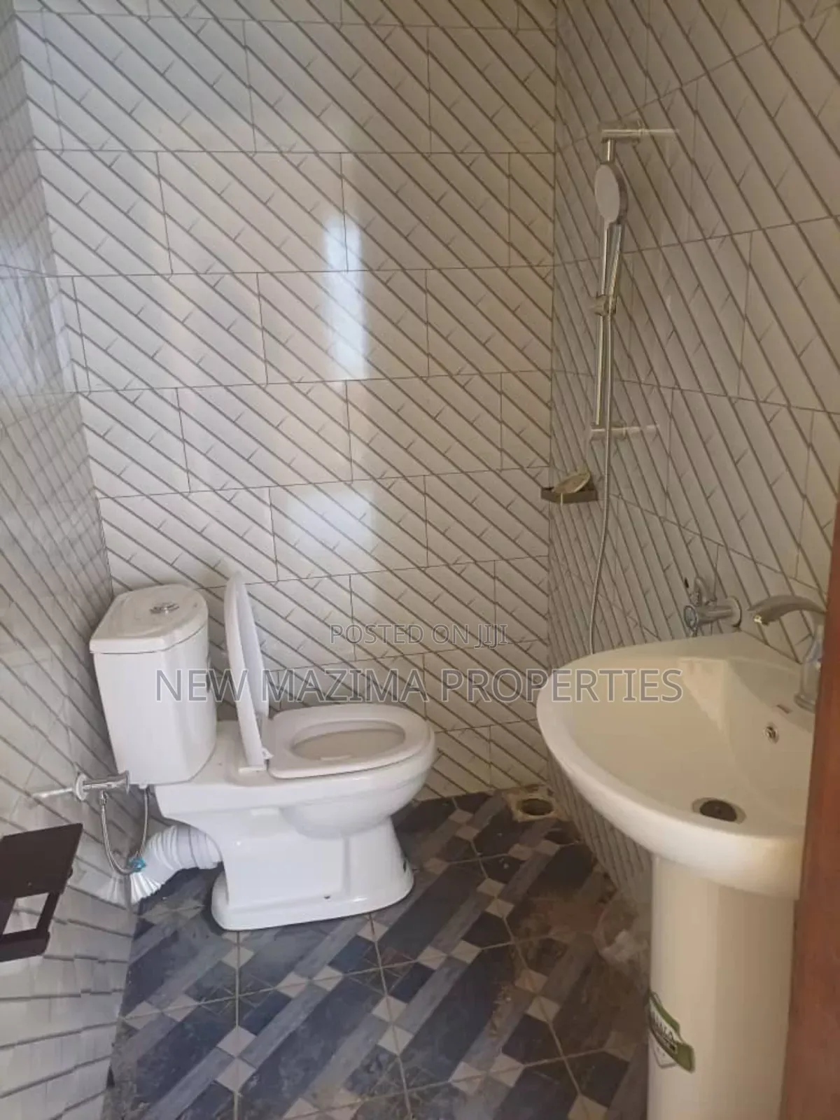 3bdrm House in Namasuba Town, Central Division for sale in Central Division