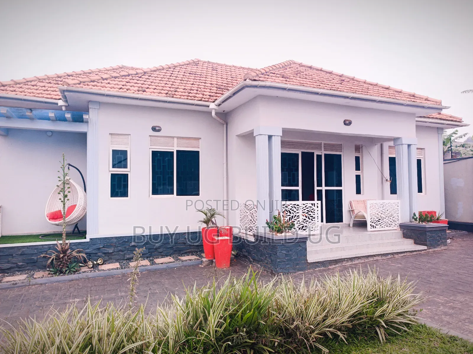3bdrm Bungalow in Namugongo Sonde, Central Division for sale in Central Division