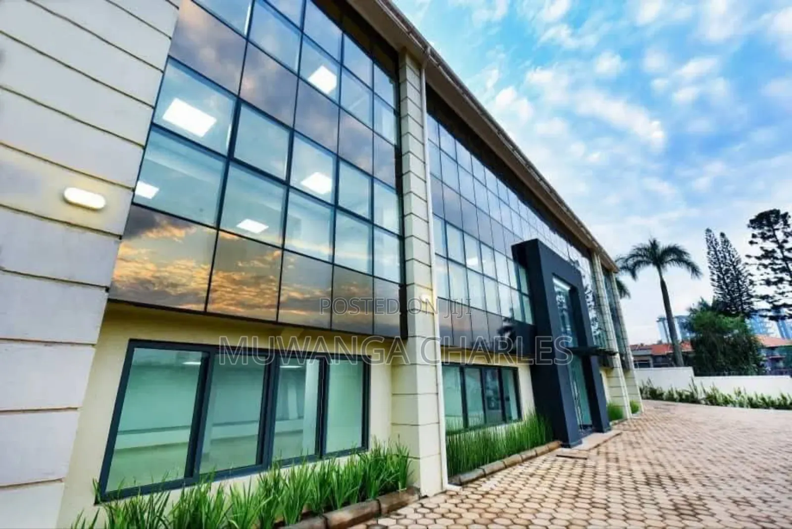 Office for Rent in Kololo Near Acacia in Central Division