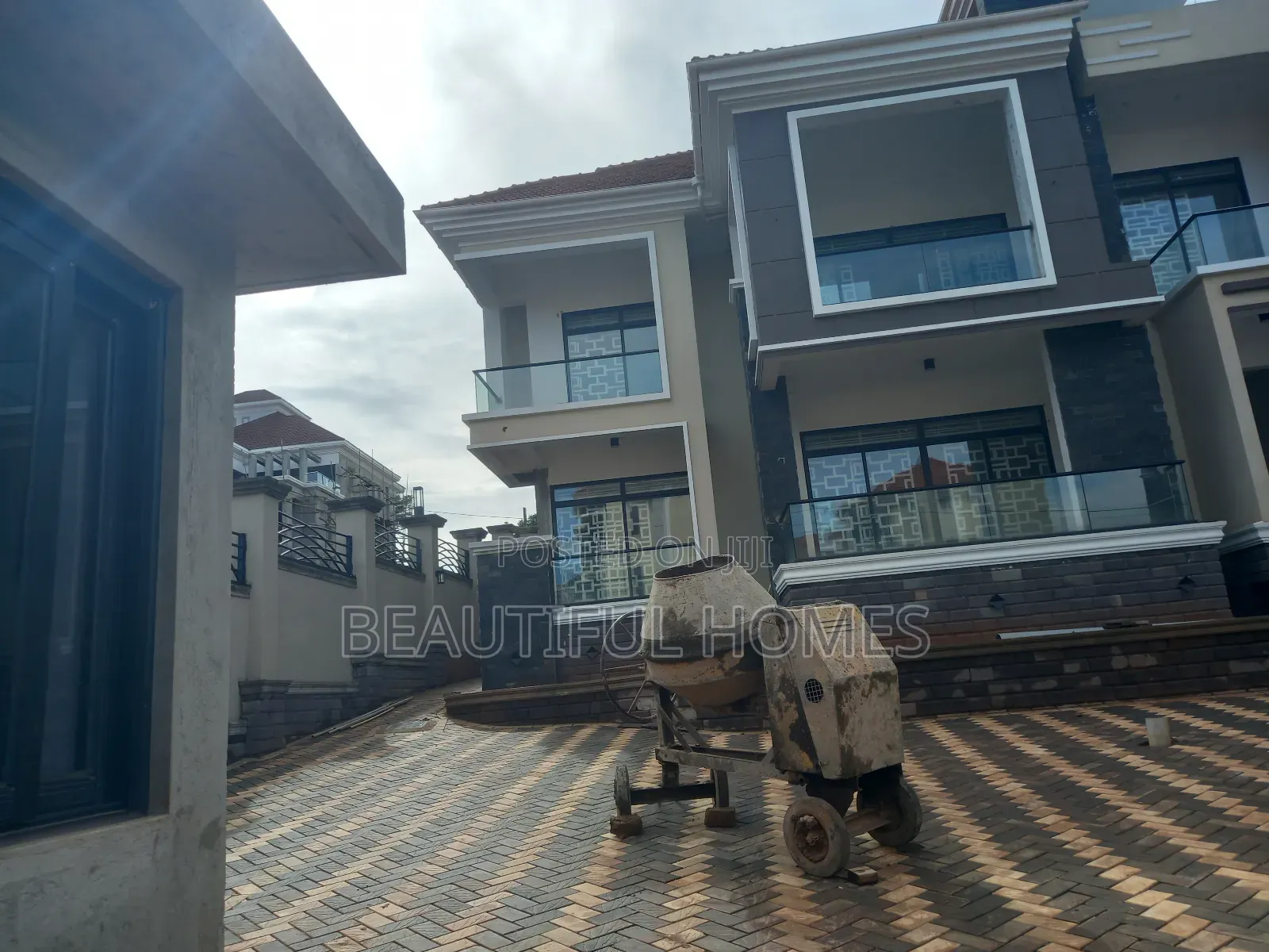 Furnished 6bdrm Mansion in Ntinda, Central Division for sale in Central Division