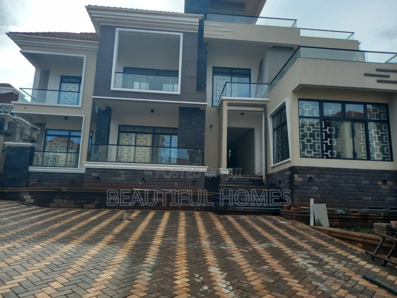 Furnished 6bdrm Mansion in Ntinda, Central Division for sale in Central Division