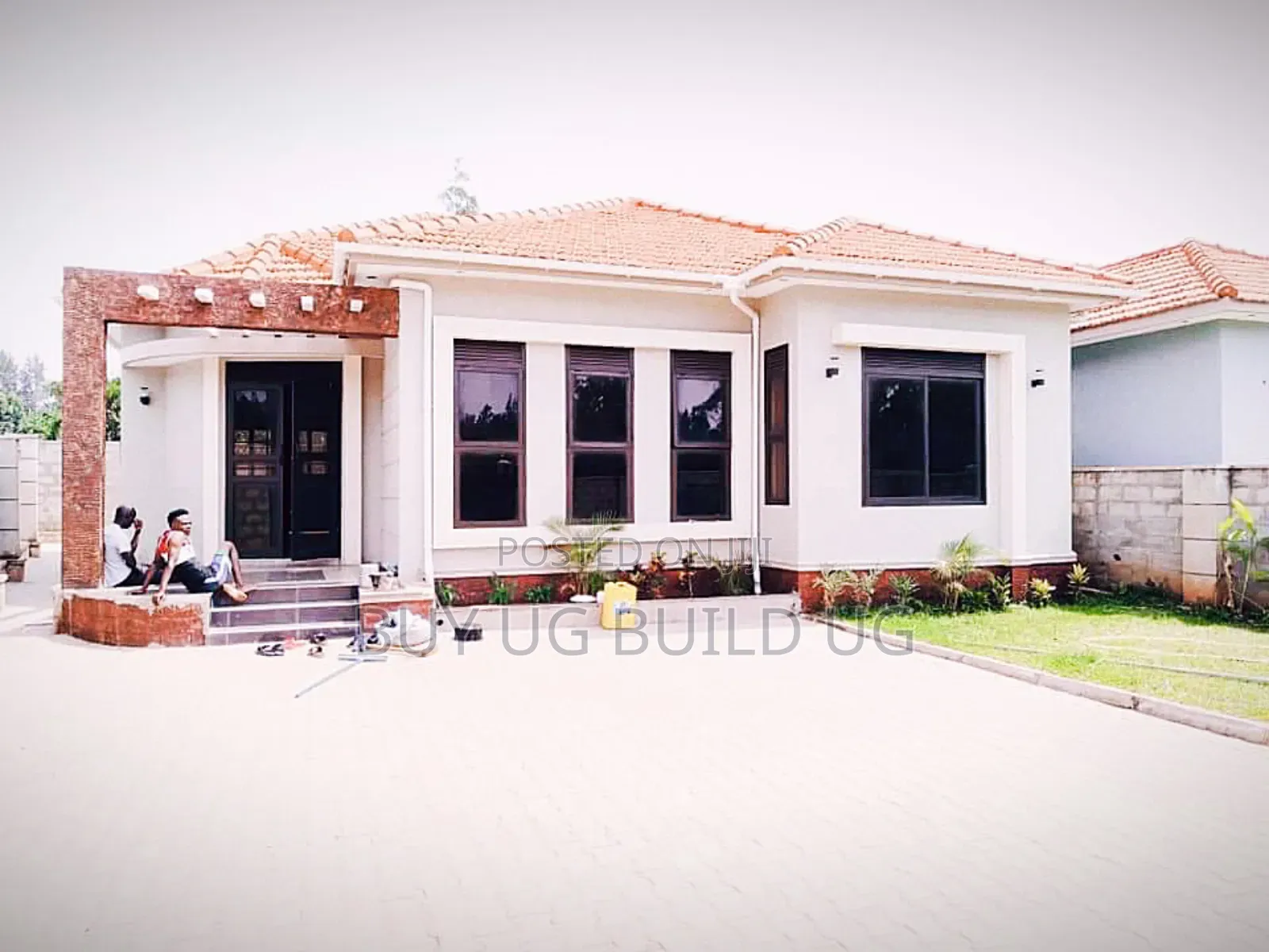 3bdrm Bungalow in Kira Mamelto Road, Central Division for sale in Central Division
