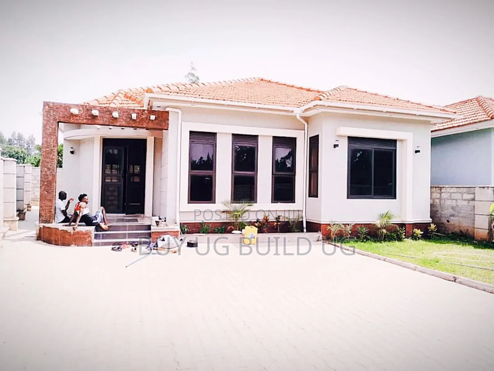 3bdrm Bungalow in Kira Mamelto Road, Central Division for sale in Central Division