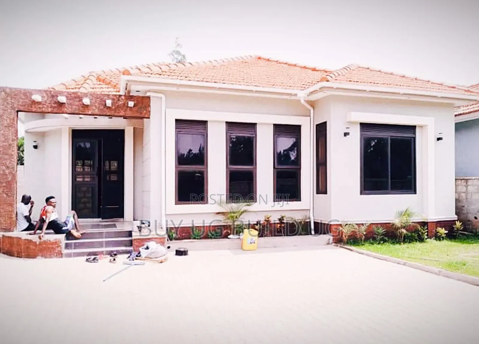 3bdrm Bungalow in Kira Mamelto Road, Central Division for sale in Central Division