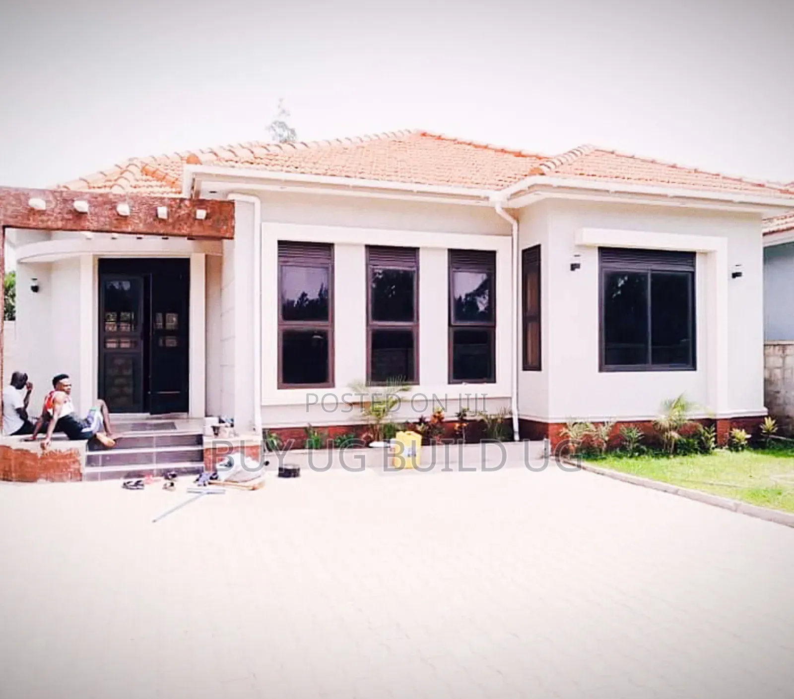 3bdrm Bungalow in Kira Mamelto Road, Central Division for sale in Central Division