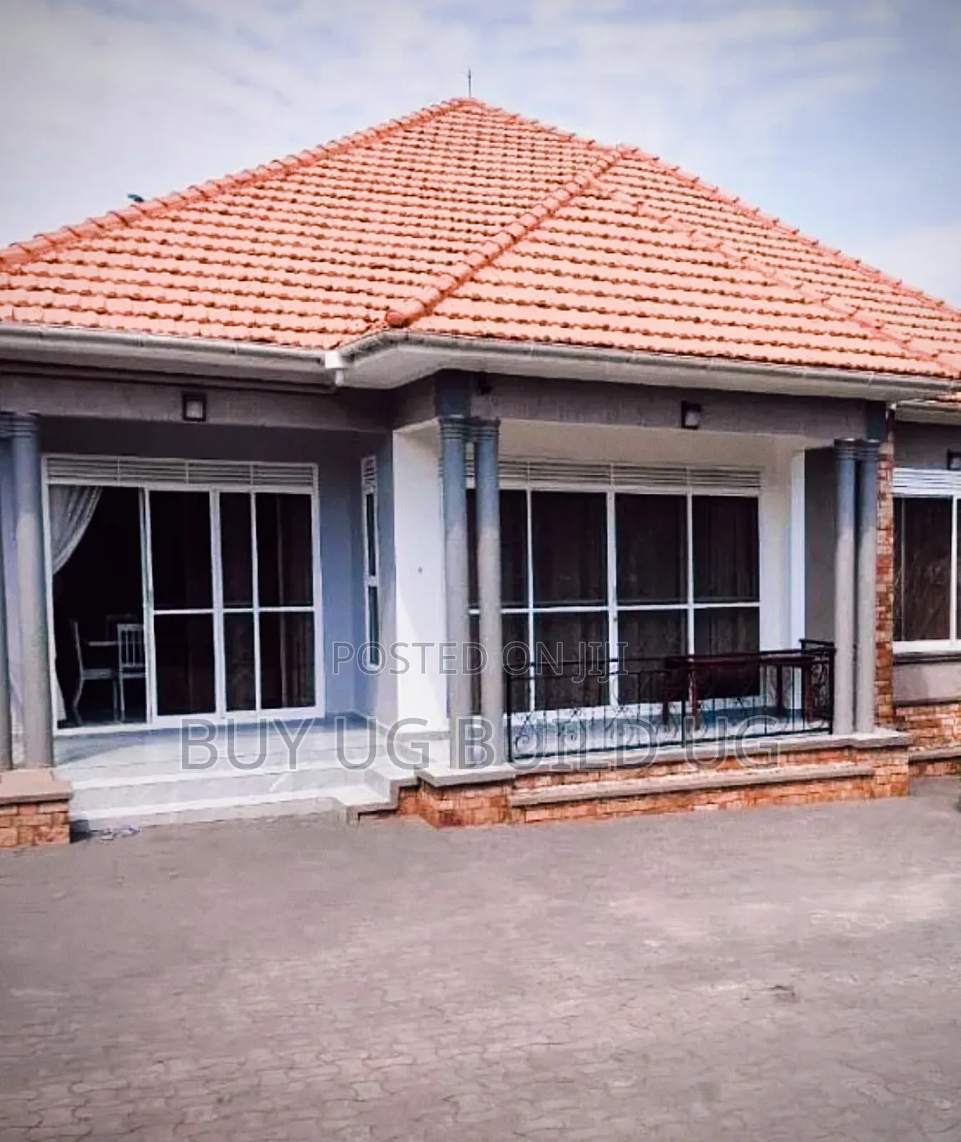 4bdrm Bungalow in Kira Mamelto Road, Central Division for sale in Central Division
