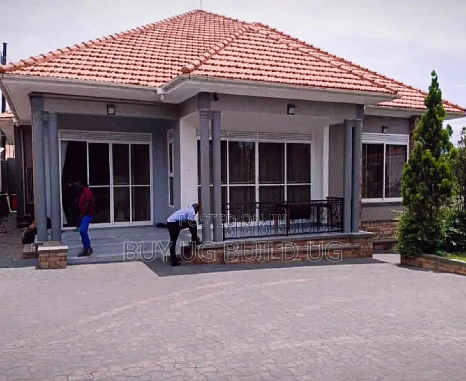 4bdrm Bungalow in Kira Mamelto Road, Central Division for sale in Central Division