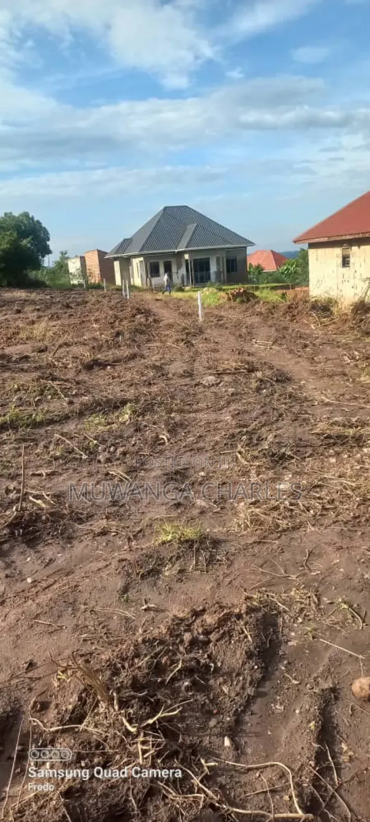 Plot on Sale in Matugga Semuto Road in Gombe