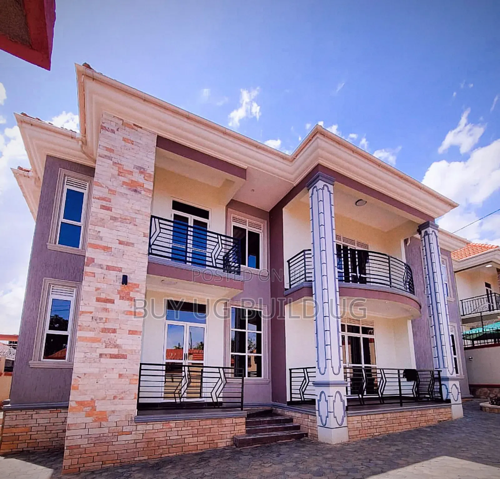 5bdrm Duplex in Kyanja, Central Division for sale in Central Division