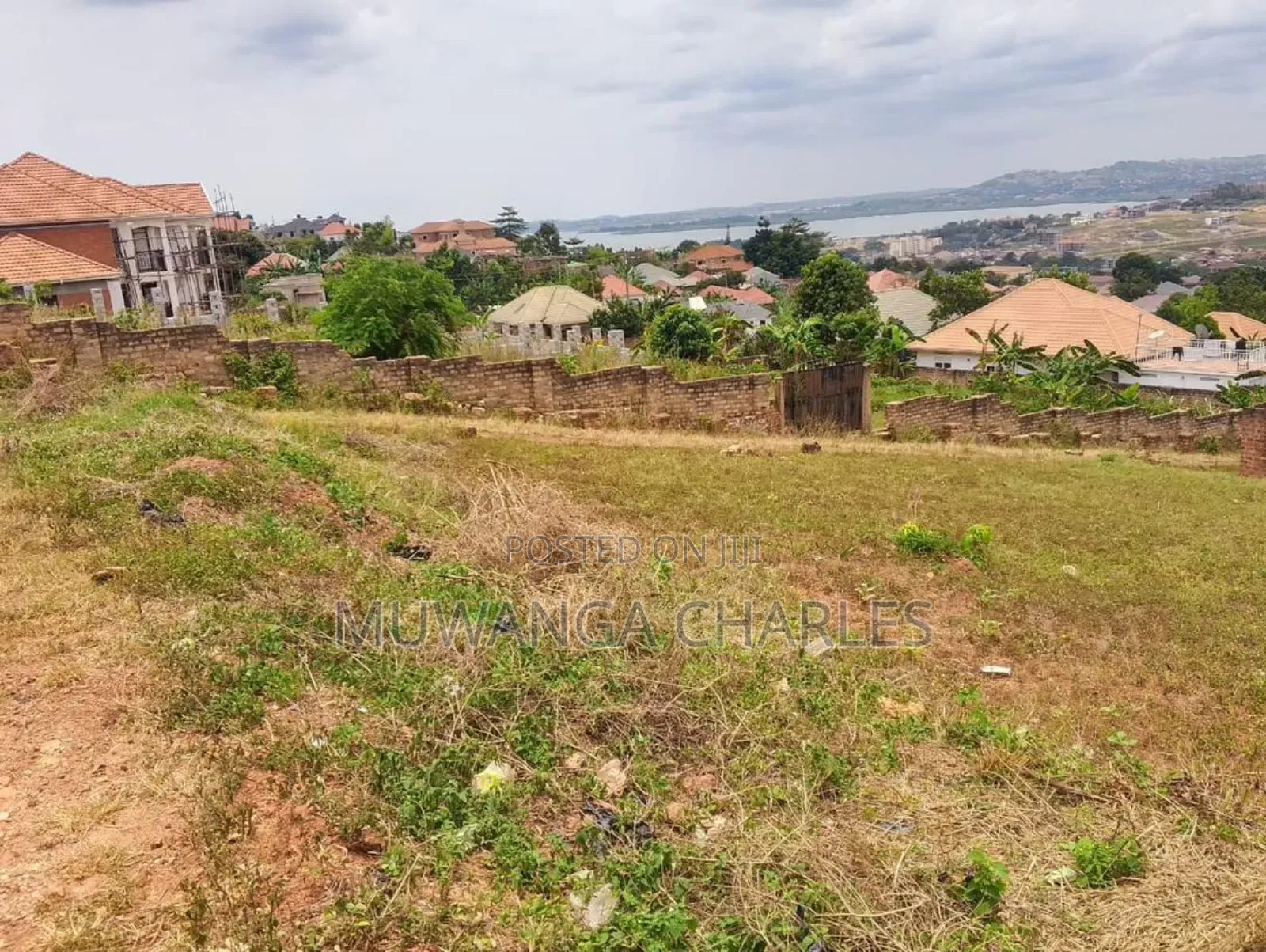 Plots on Sale in Wakiso in Wakiso / Wakiso