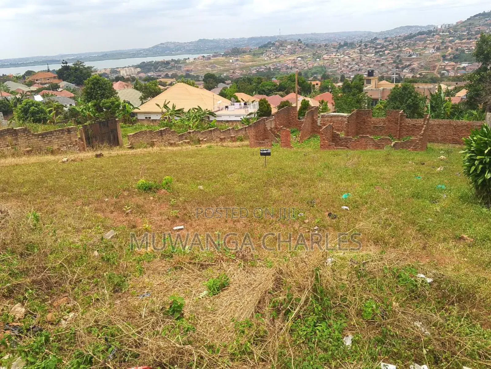 Plots on Sale in Wakiso in Wakiso / Wakiso