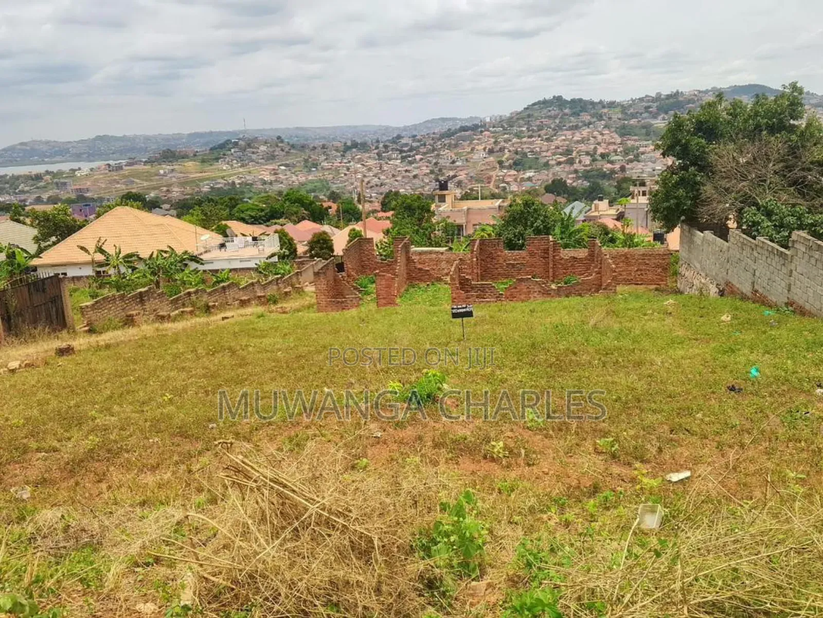 Plots on Sale in Wakiso in Wakiso / Wakiso