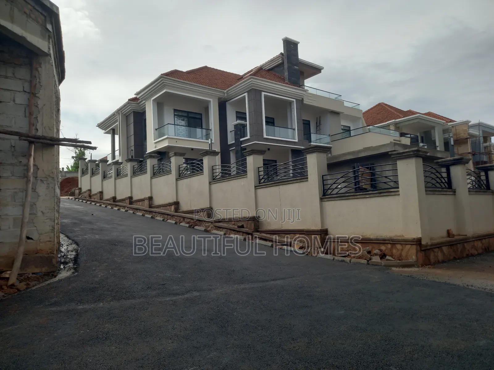 Furnished 6bdrm Duplex in Ntinda, Nakawa for sale in Nakawa