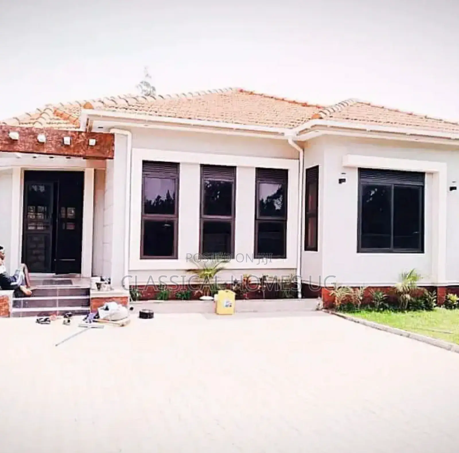 3bdrm Bungalow in Luzira, Central Division for rent in Central Division