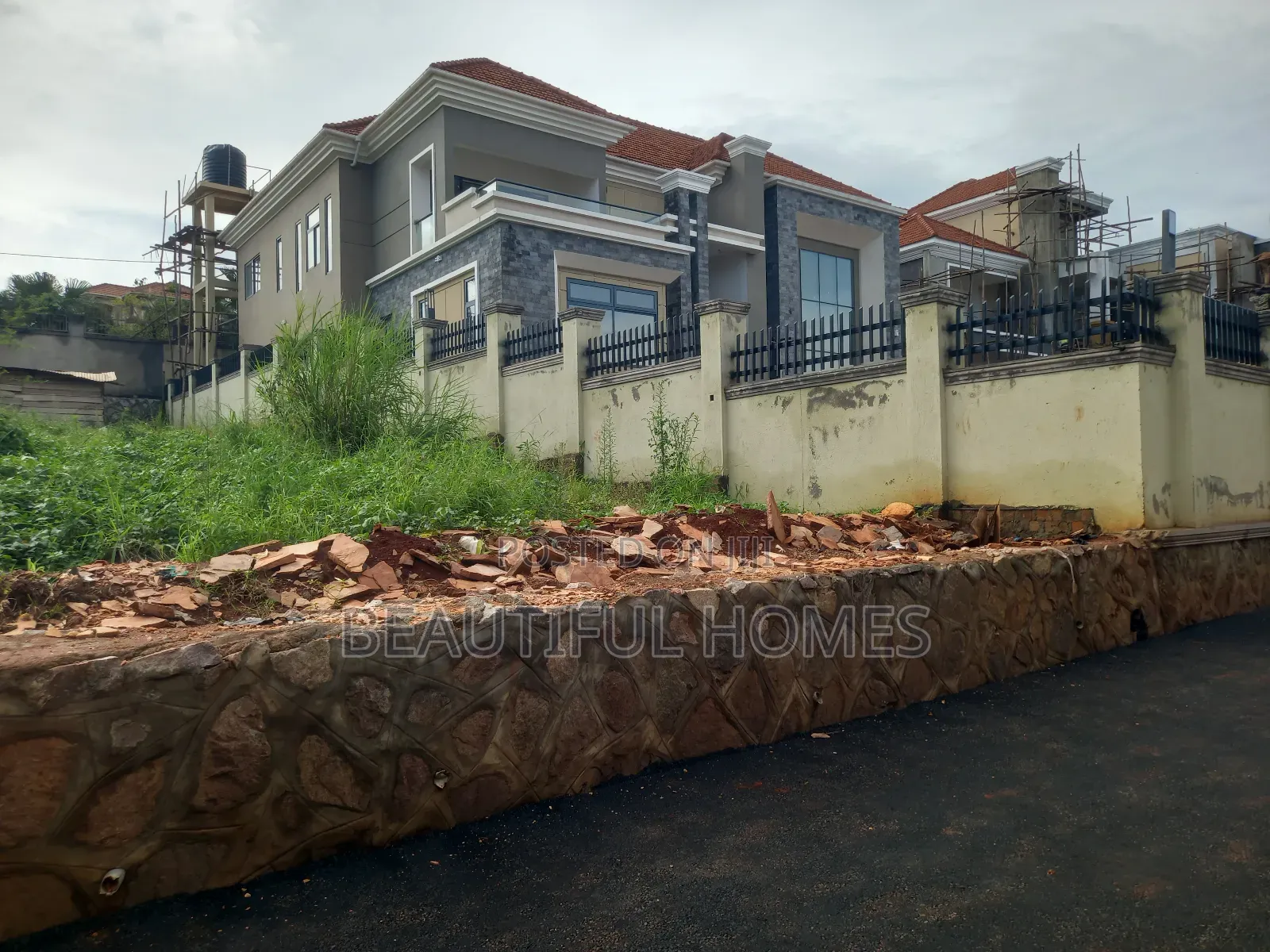 Furnished 6bdrm Duplex in Ntinda Corporate, Central Division for sale in Central Division
