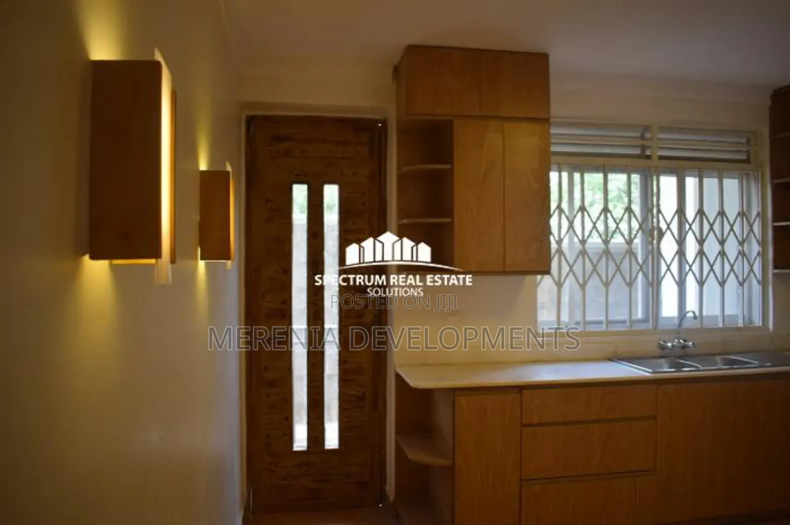 3bdrm Apartment in Kiwatule, Nakawa for sale in Nakawa