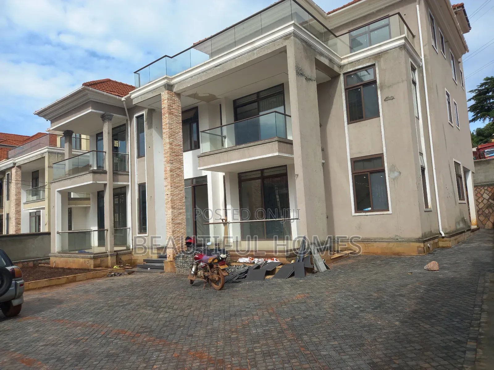 Furnished 6bdrm Mansion in Ntinda New, Central Division for sale in Central Division