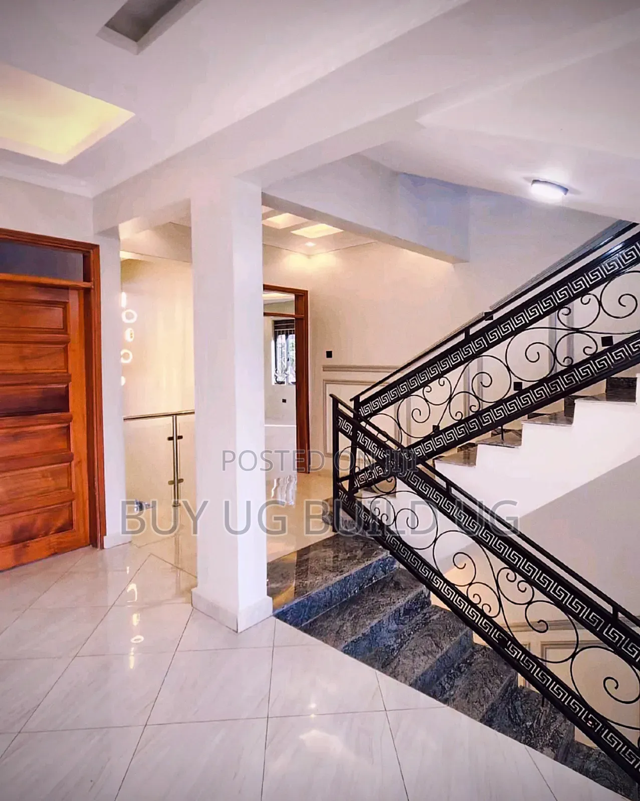 5bdrm Maisonette in Kira Mulawa, Central Division for sale in Central Division