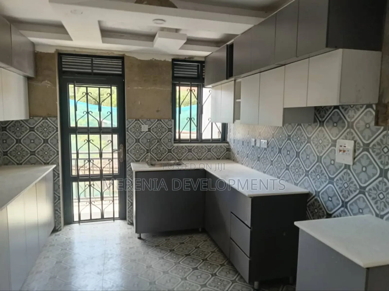 2bdrm Apartment in Muyenga, Makindye for sale in Makindye