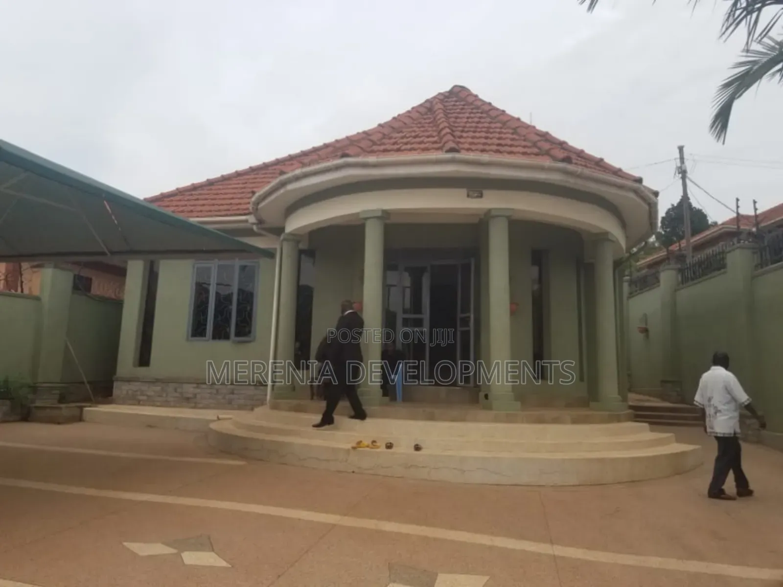 4bdrm House in Buziga, Makindye for sale in Makindye