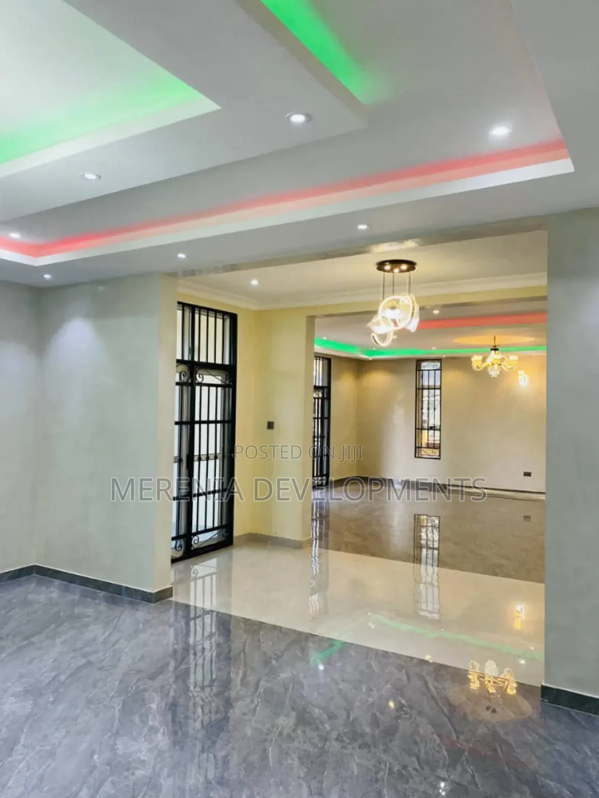 5bdrm House in Kiggo, Makindye for sale in Makindye