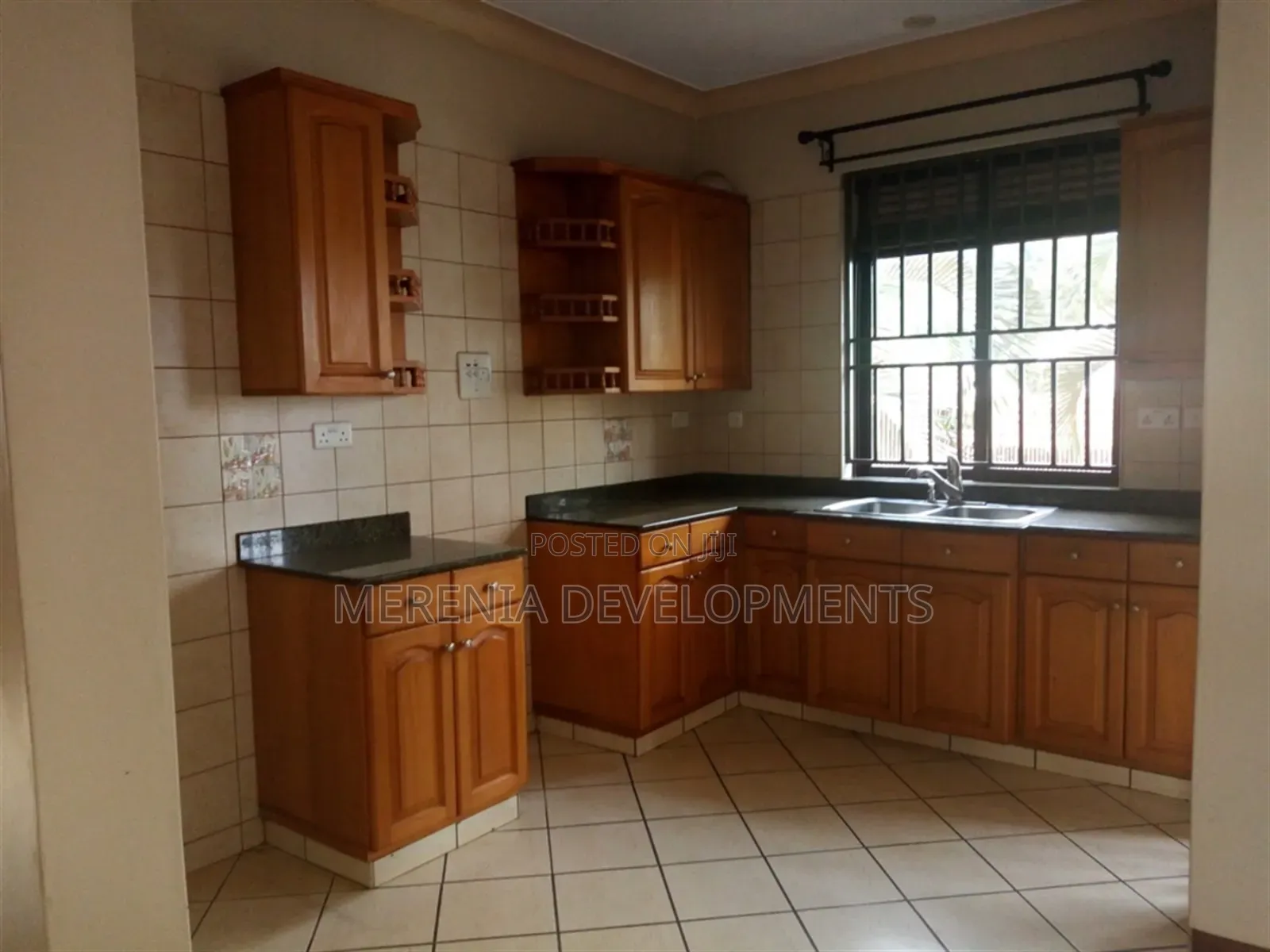 2bdrm Apartment in Muyenga, Makindye for rent in Makindye