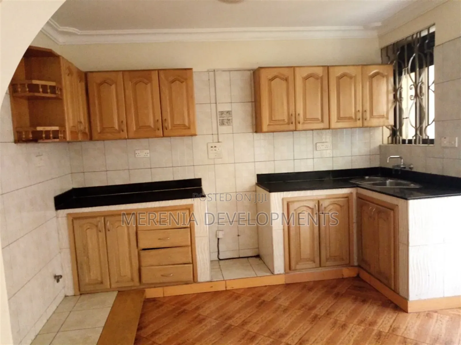 3bdrm Apartment in Muyenga, Makindye for rent in Makindye