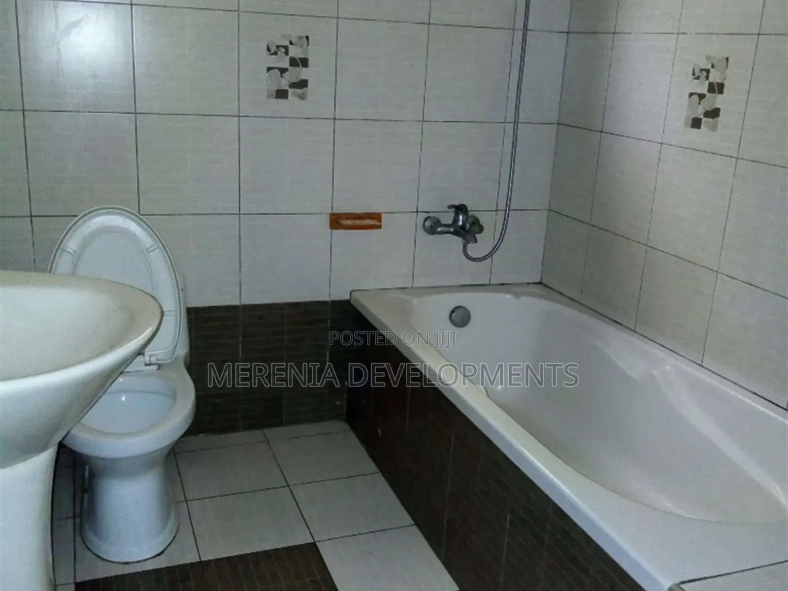 3bdrm Apartment in Muyenga, Makindye for rent in Makindye