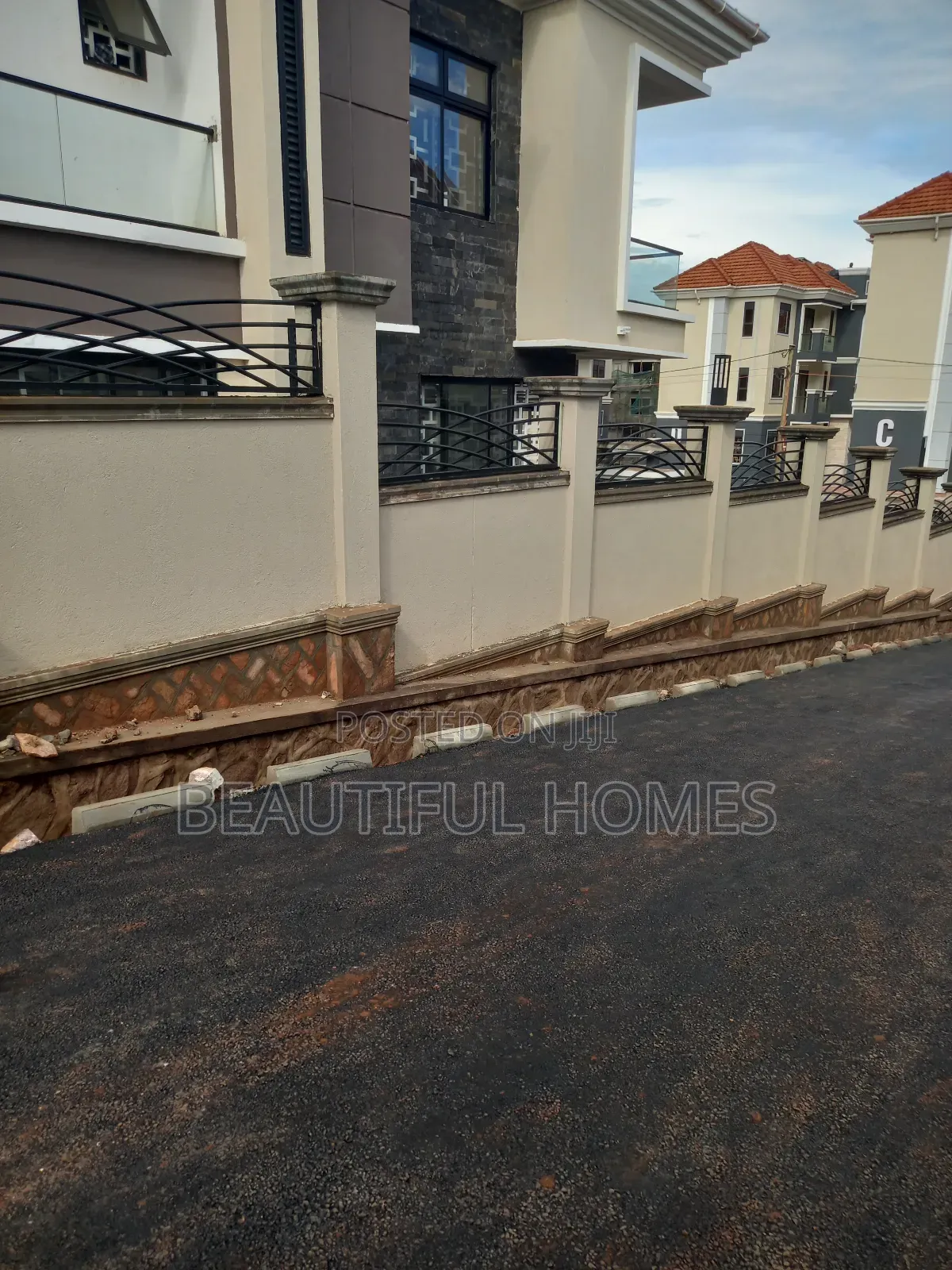 Furnished 6bdrm House in Ntinda, Nakawa for sale in Nakawa