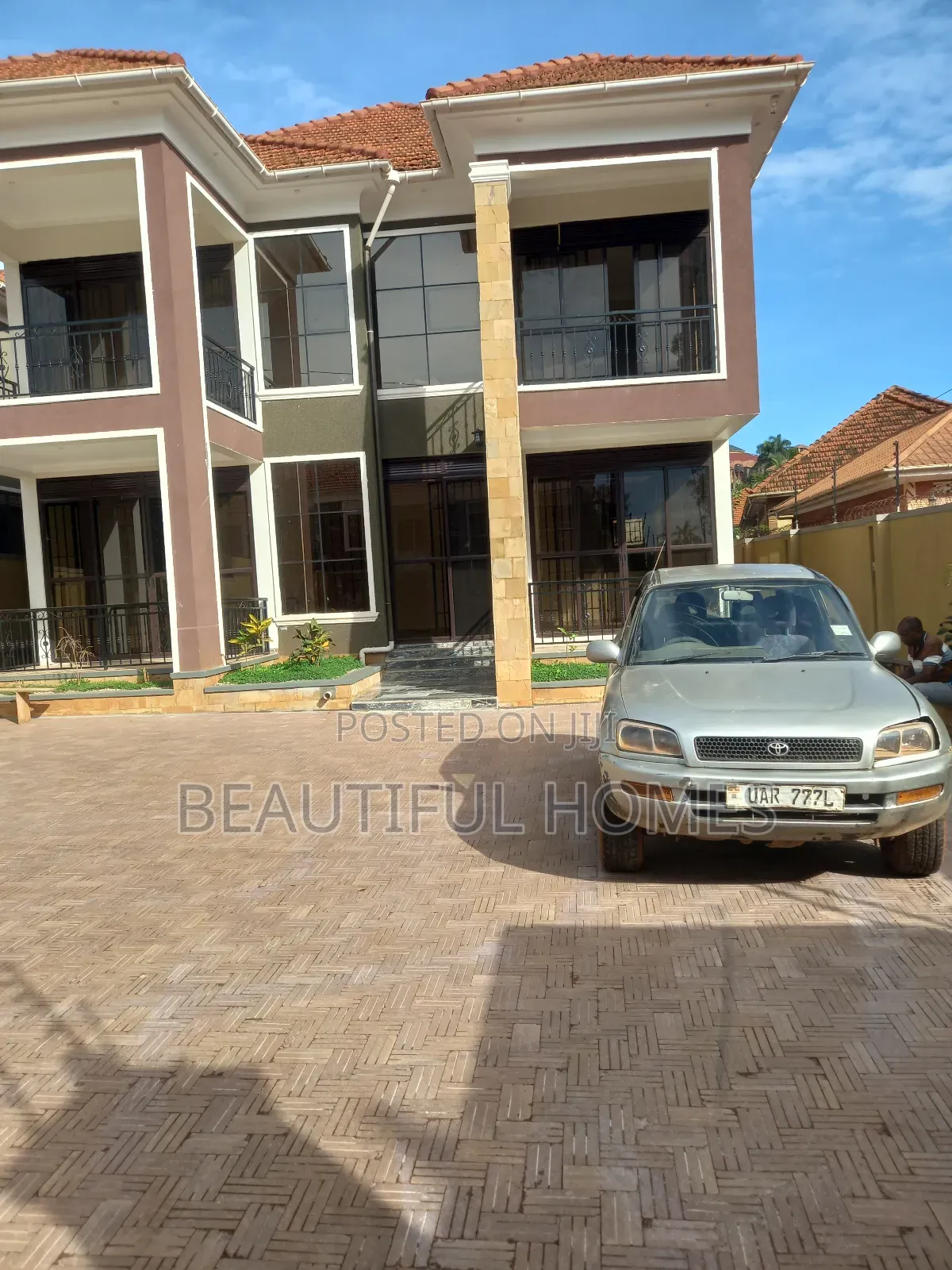 Furnished 5bdrm House in Kira for sale in Kira