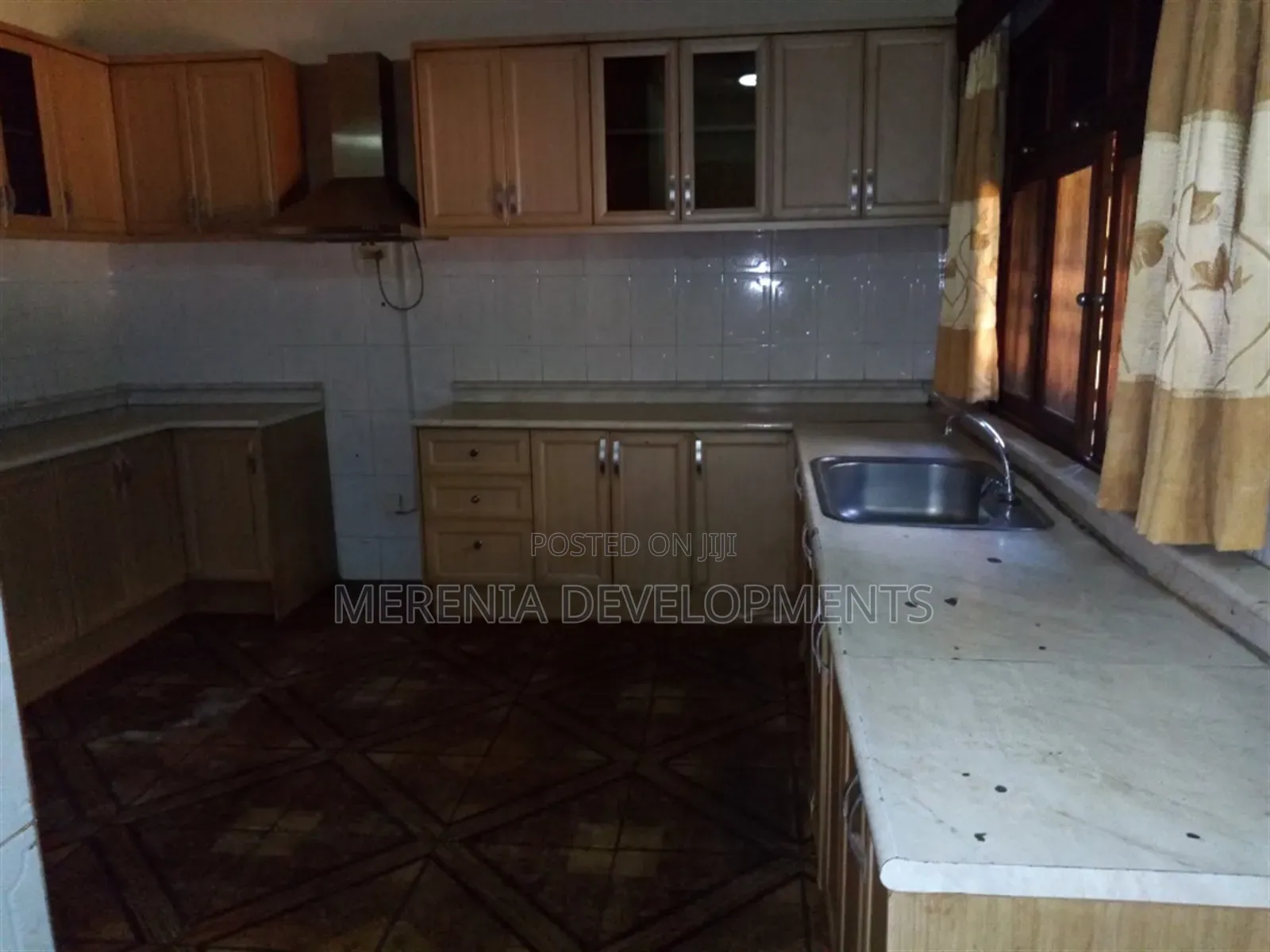 4bdrm House in Muyenga, Makindye for rent in Makindye