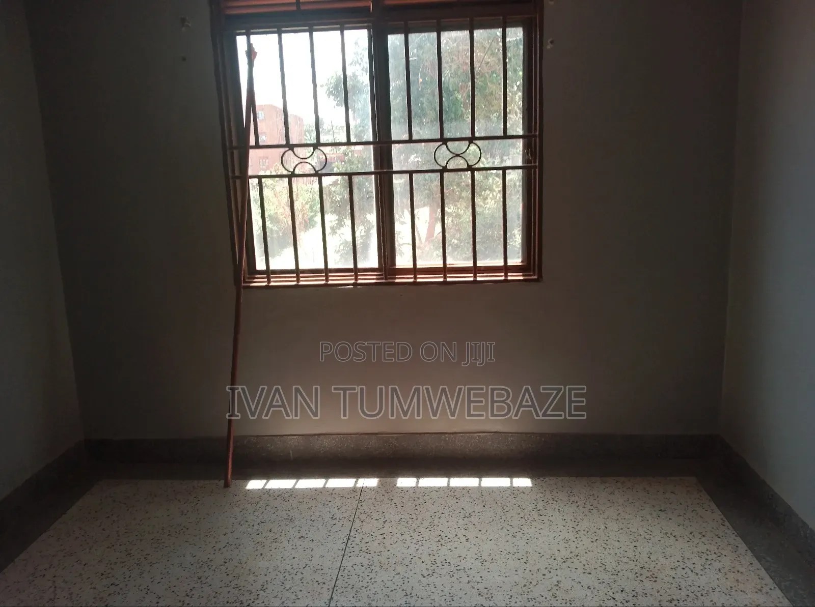 1bdrm Apartment in Kawuku Entebbe Road, Central Division for rent in Central Division