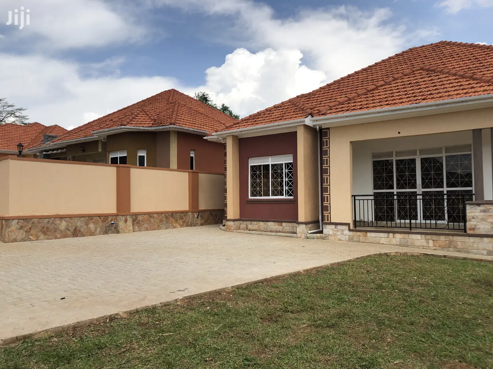 Kira Stunning House on Sell in Kampala