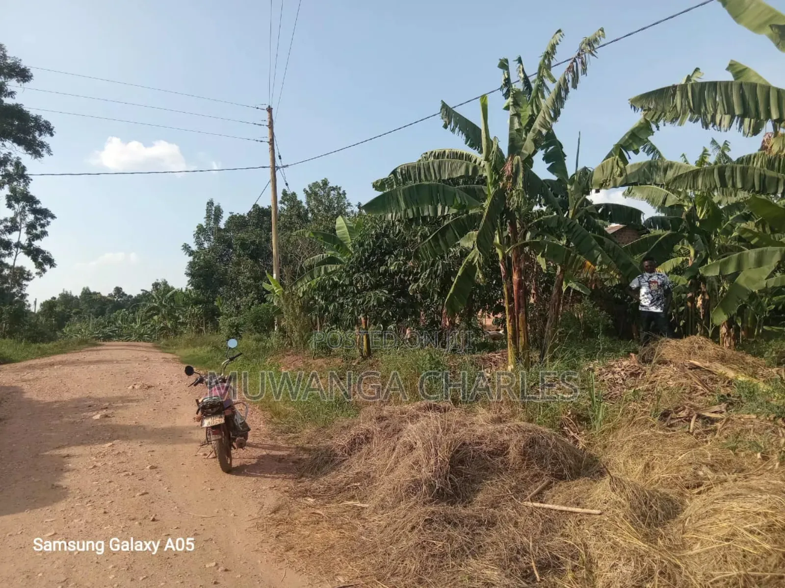 Land on Sale in Zirobwe Phase 4 in Luwero / Luwero