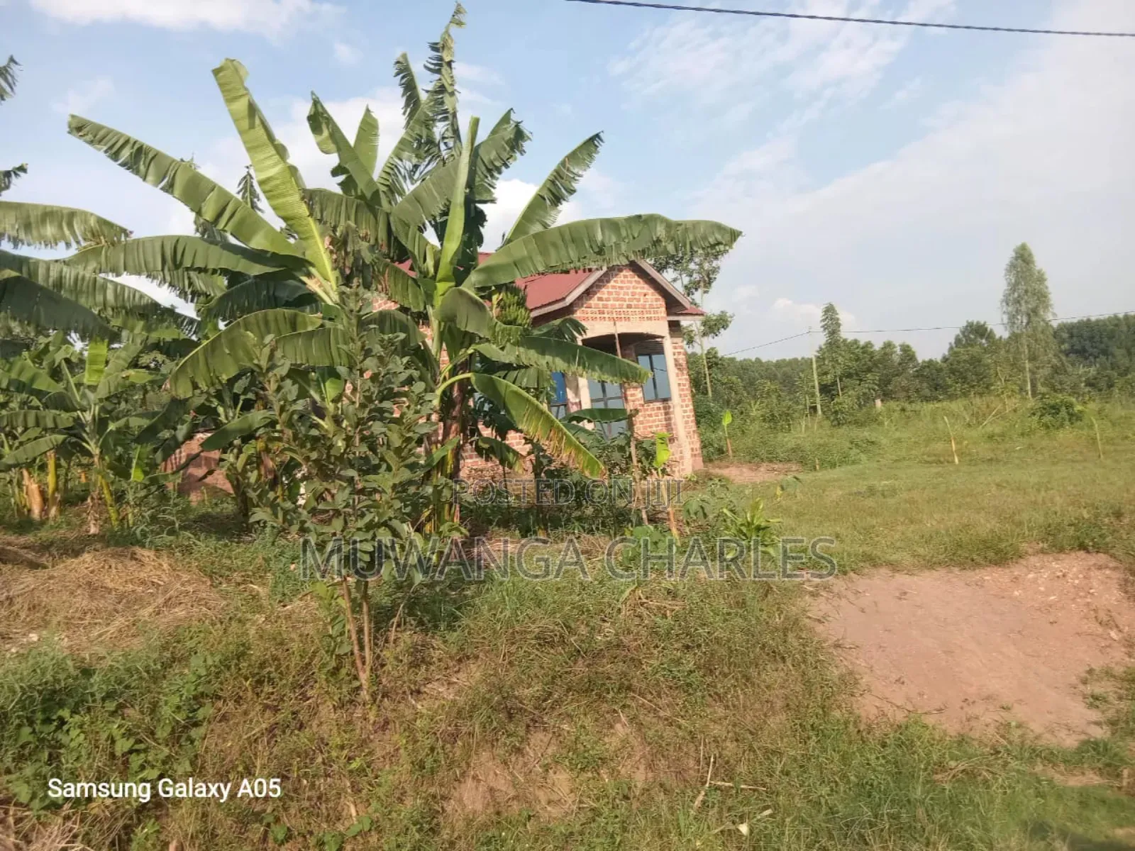 Land on Sale in Zirobwe Phase 4 in Luwero / Luwero