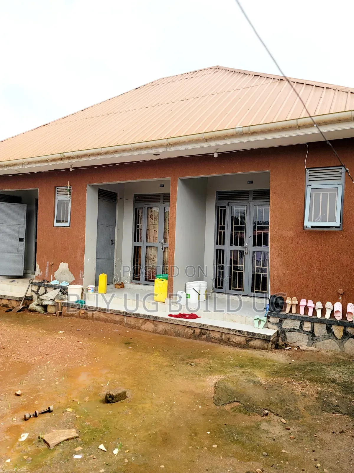 1bdrm Apartment in Kitende Entebbe Road, Central Division for sale in Central Division