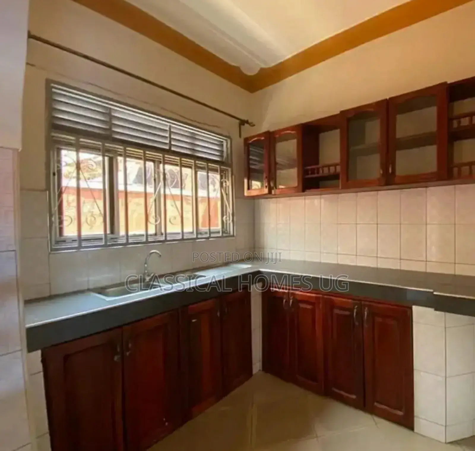 3bdrm Bungalow in Luzira, Central Division for rent in Central Division