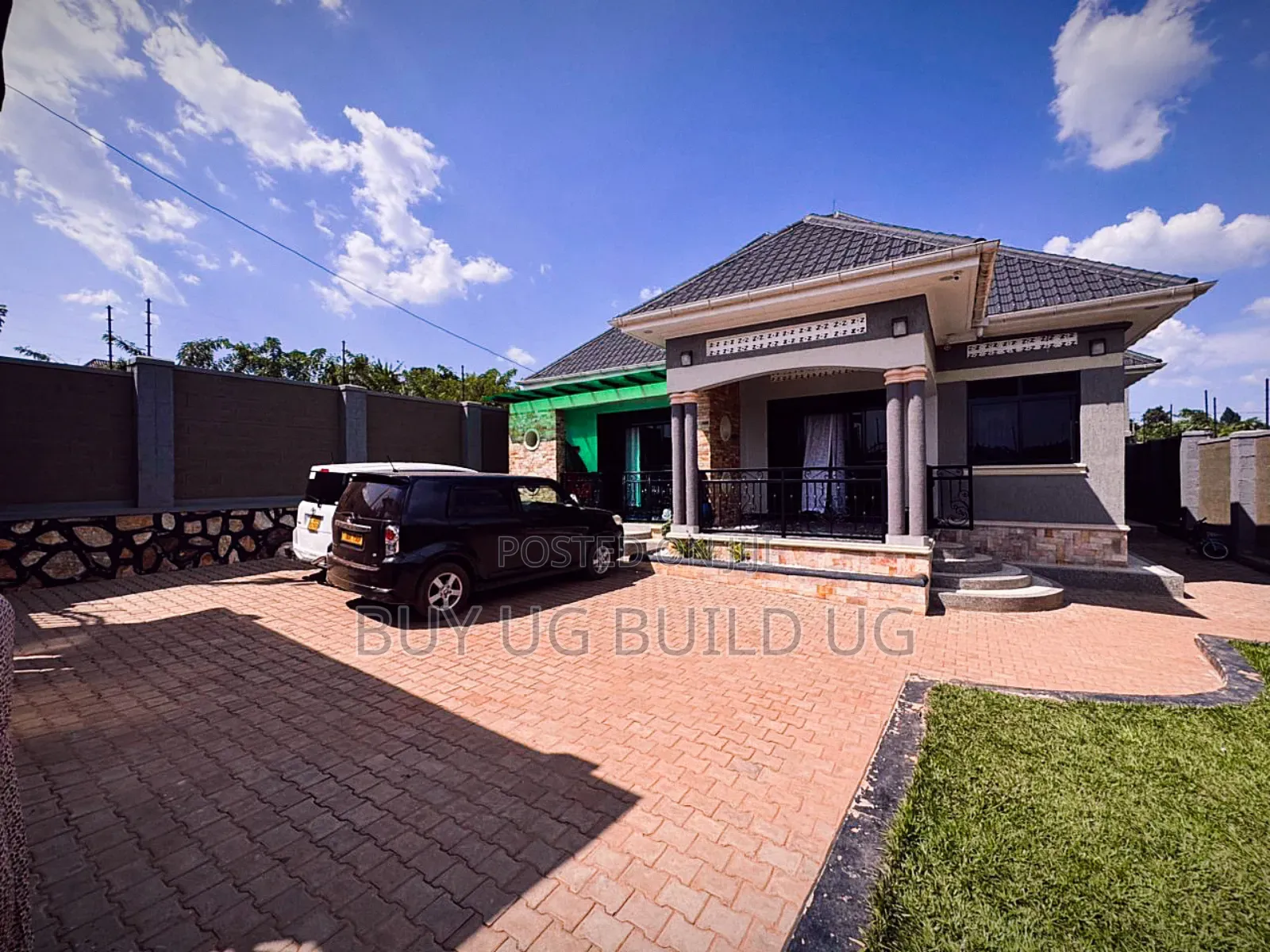 3bdrm Bungalow in Gayaza Kiwenda, Division B for sale in Division B