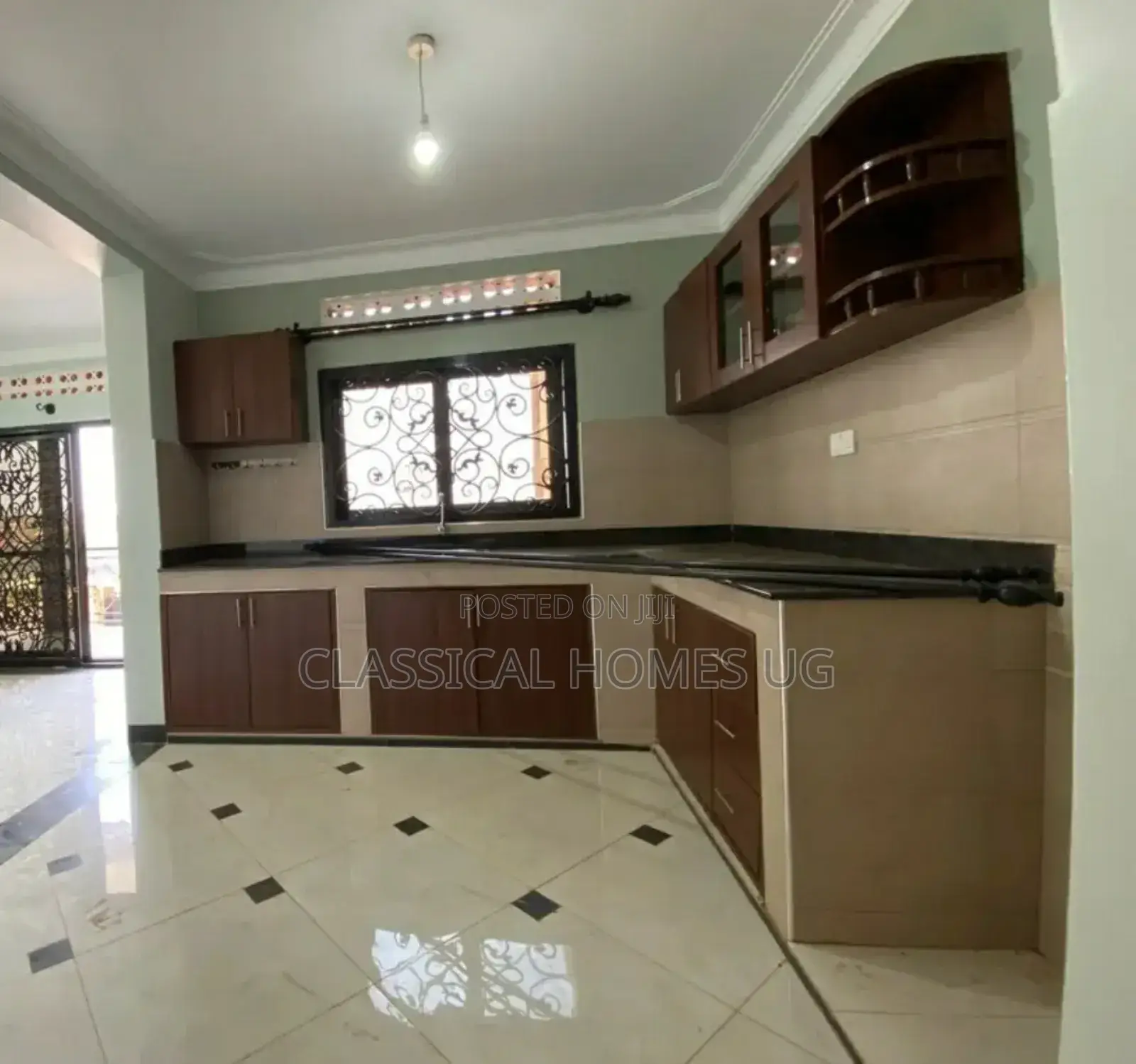 3bdrm Apartment in Lubowa Entebbe Road, Central Division for rent in Central Division