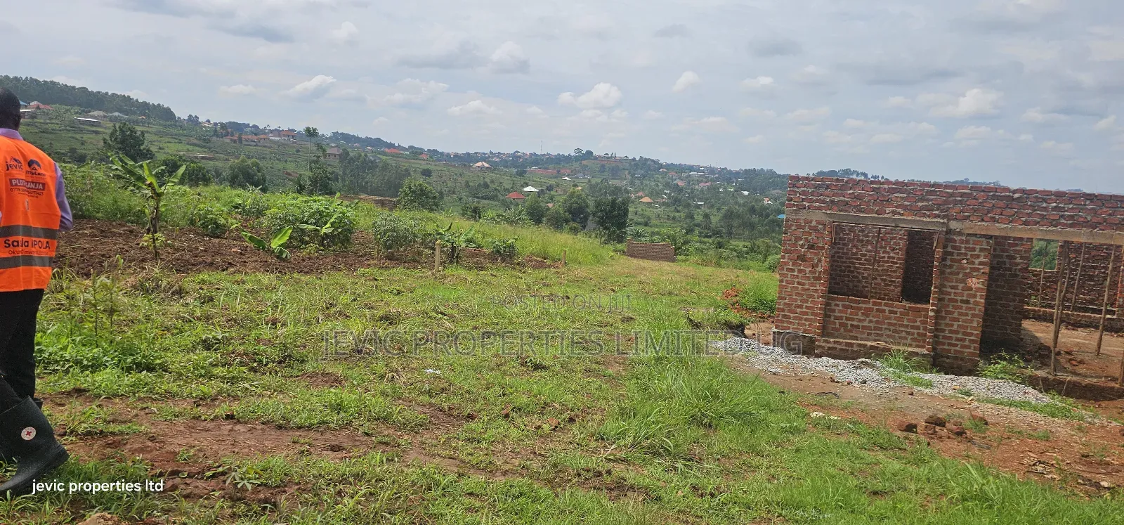 Plot for Sale at Wakiso Mubango Cool Environment in Wakiso / Wakiso