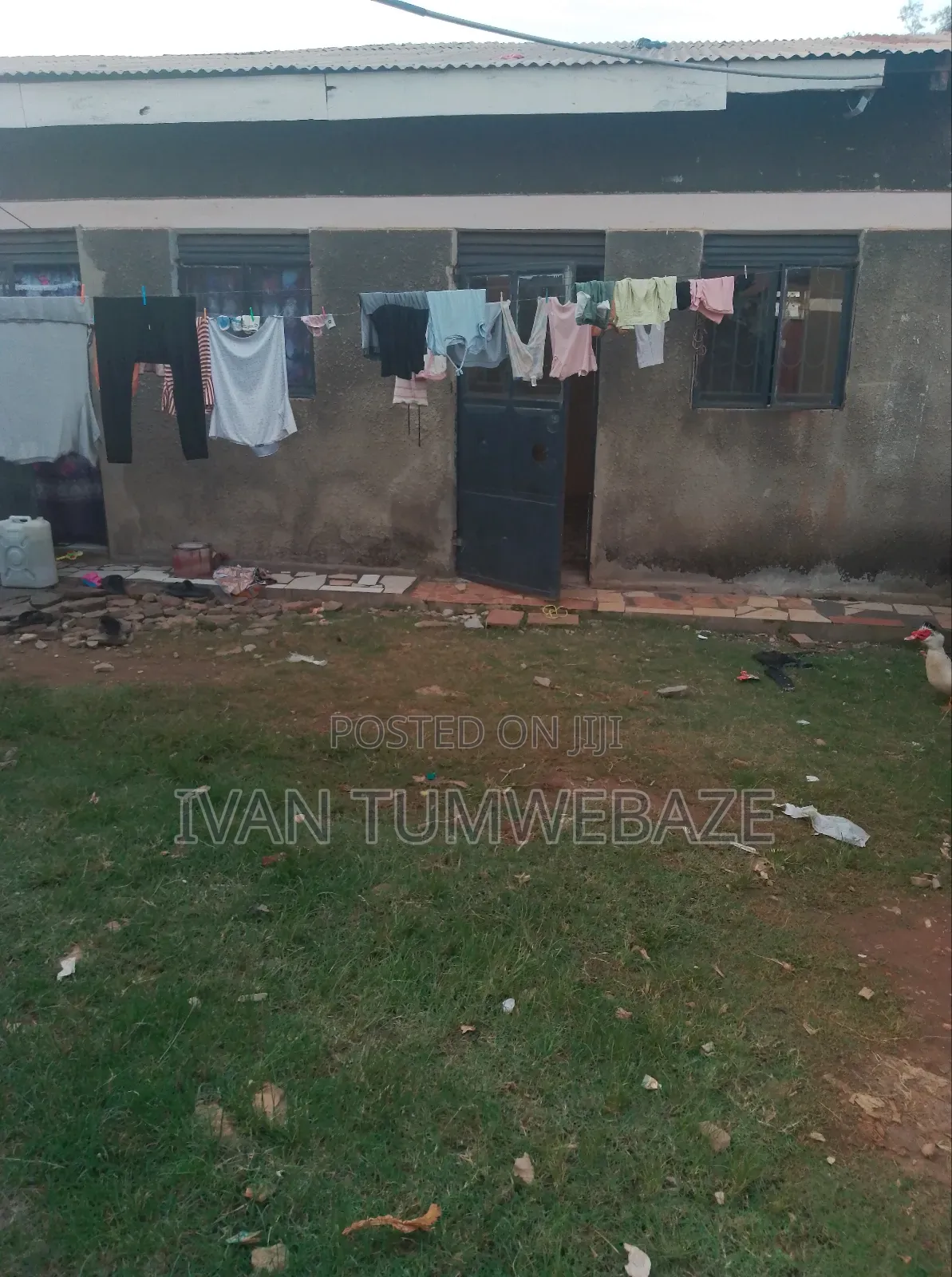 1bdrm House in Zana Entebbe Road, Central Division for rent in Central Division