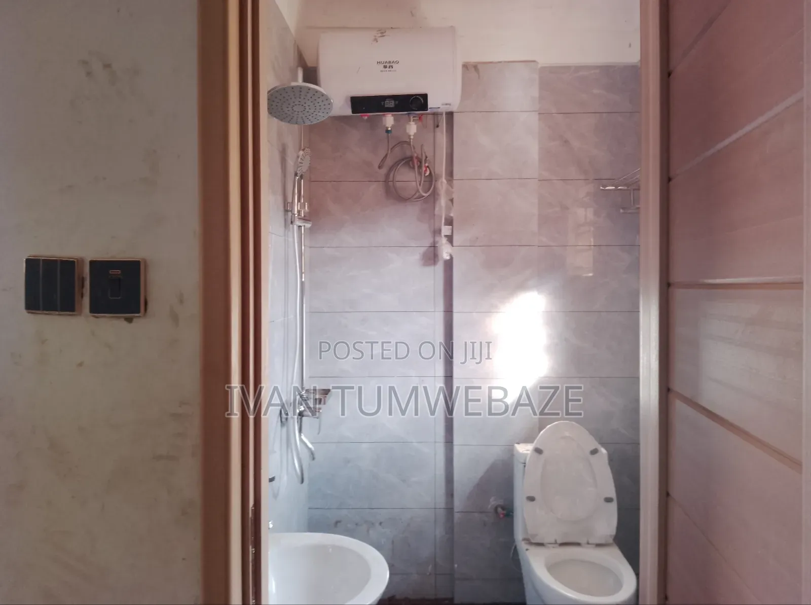 1bdrm Apartment in Zana Entebbe Road, Central Division for rent in Central Division
