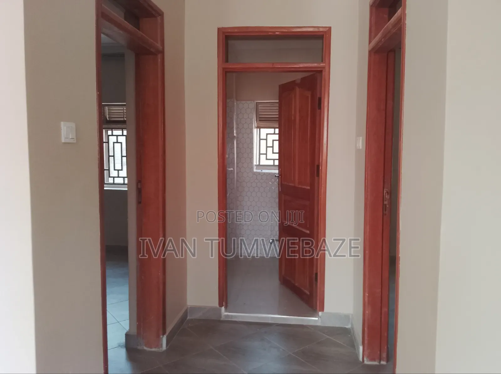 2bdrm Apartment in Zana Entebbe Road, Central Division for rent in Central Division