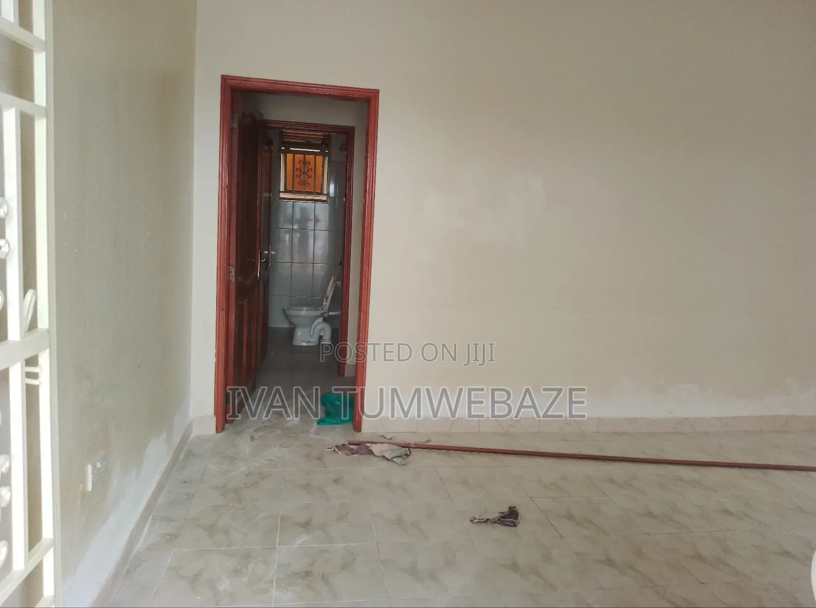 1bdrm Bungalow in Zana Entebbe Road, Central Division for rent in Central Division