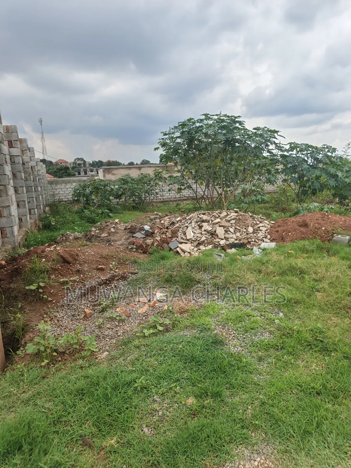 25decimals of Land on Quick Sale in Kyanja Kungu in Division A