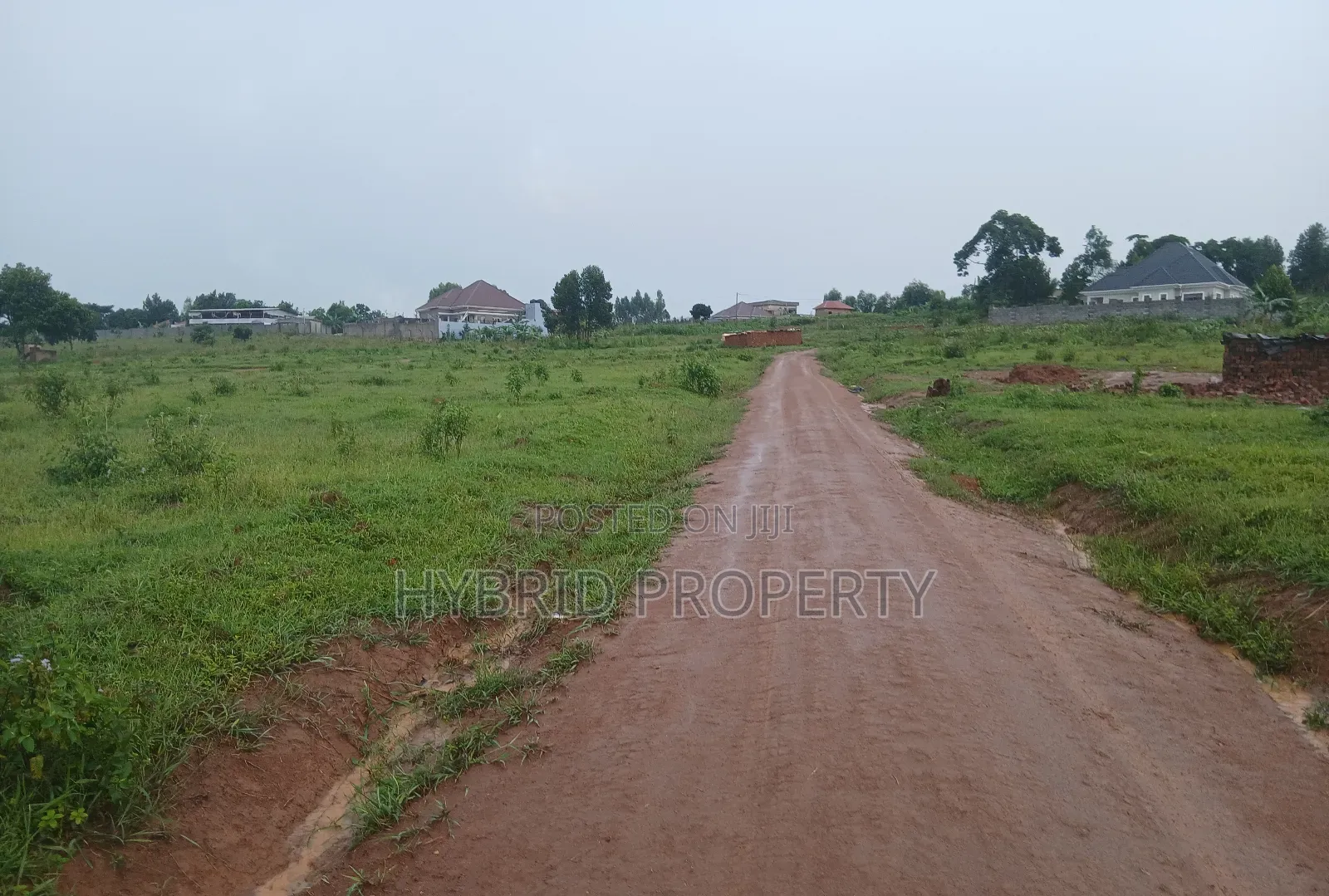 Prime Plots for Sale at Entebbe~Ziru Executive Land Estate~Entebbe Rd. in Ssisa