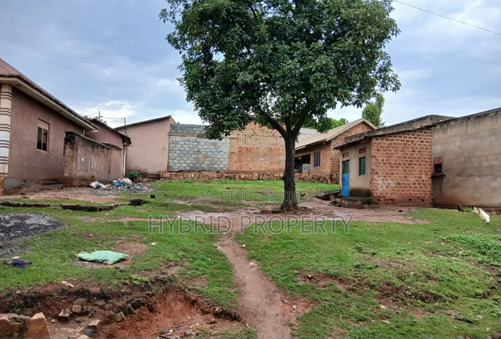 Prime Plot For Sale In Masanafu Town Along Hoima~Kampala Road. in Rubaga